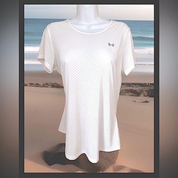 🧘‍♀️UNDER ARMOUR🧘‍♀️ MESH KEYHOLE STRAPPY OPEN-BACK SHORT SLEEVE WORKOUT TOP - Picture 2 of 7